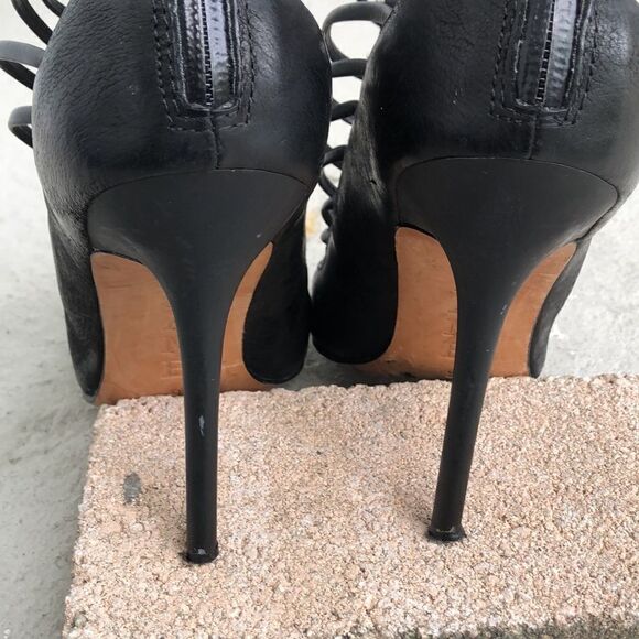 LAMB Gwen Stafani heels - Picture 5 of 10